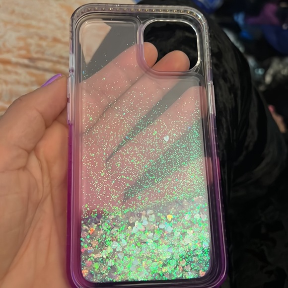 iPhone 12 case - Picture 3 of 3